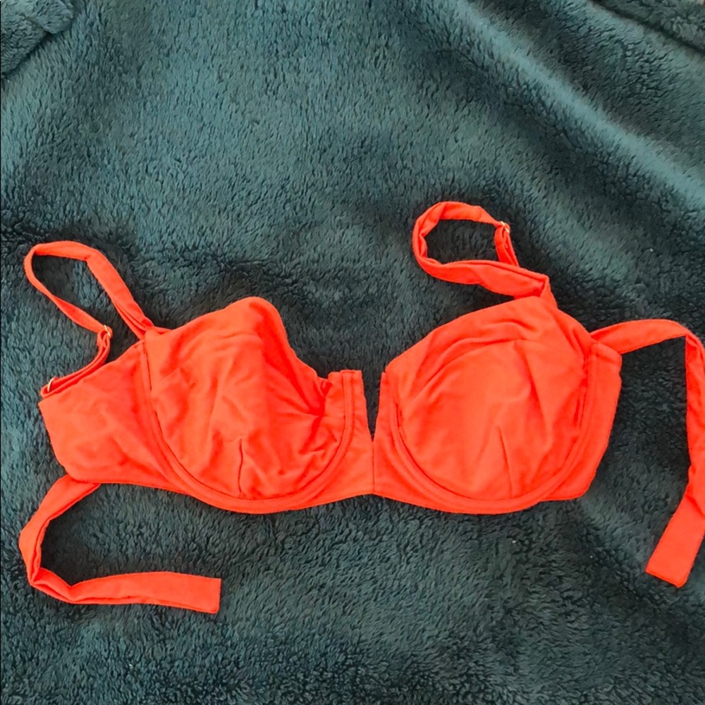 Monday Swimwear Clovelly Top